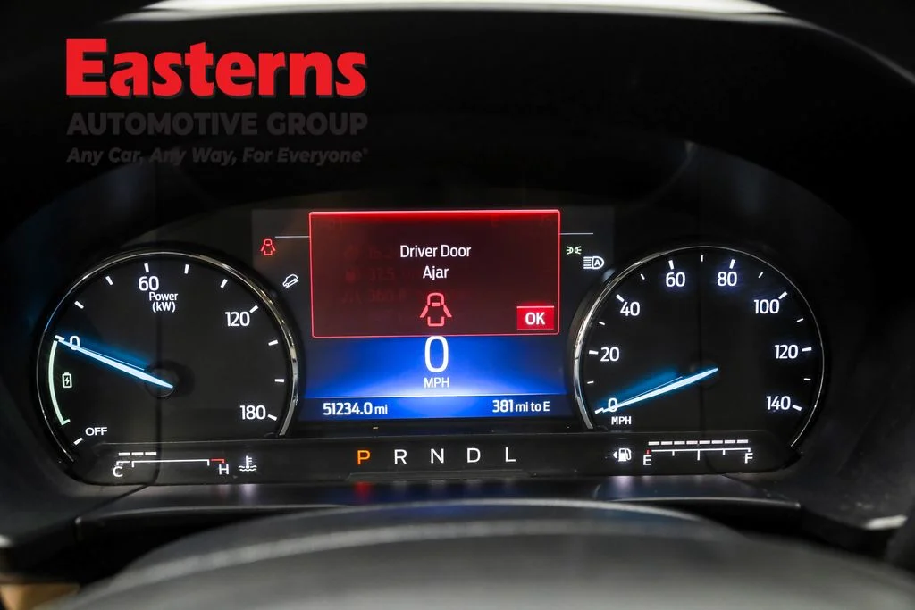 Used 2021 Black Ford SE image 18