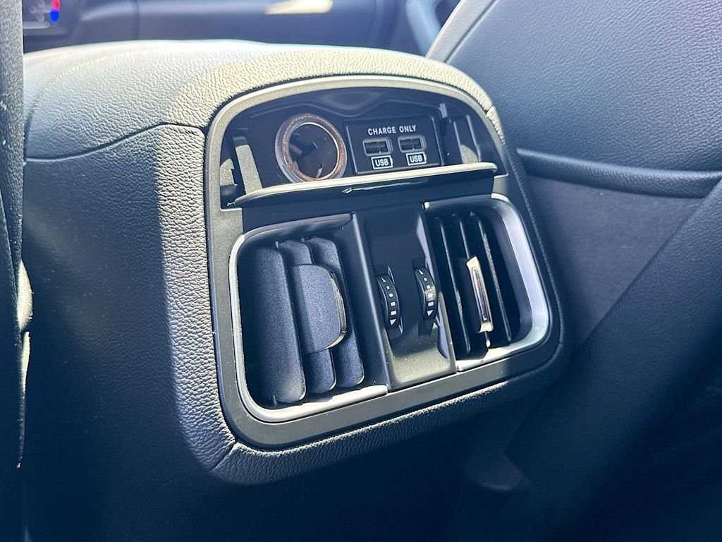 Used 2022  Maserati GT image 32