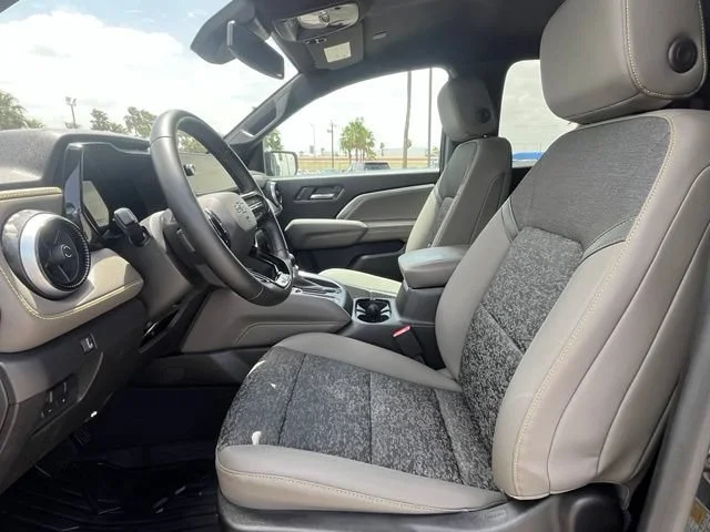 Used 2024 Black Chevrolet ZR2 image 18