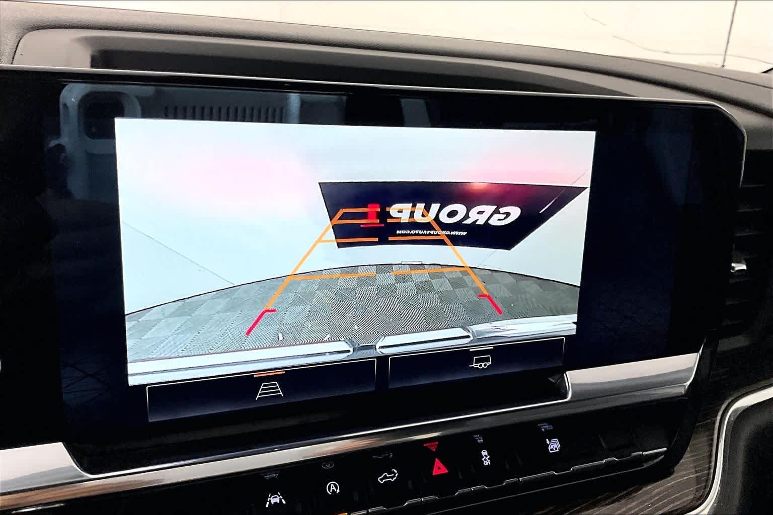 Used 2024 Sterling Metallic GMC Elevation image 25