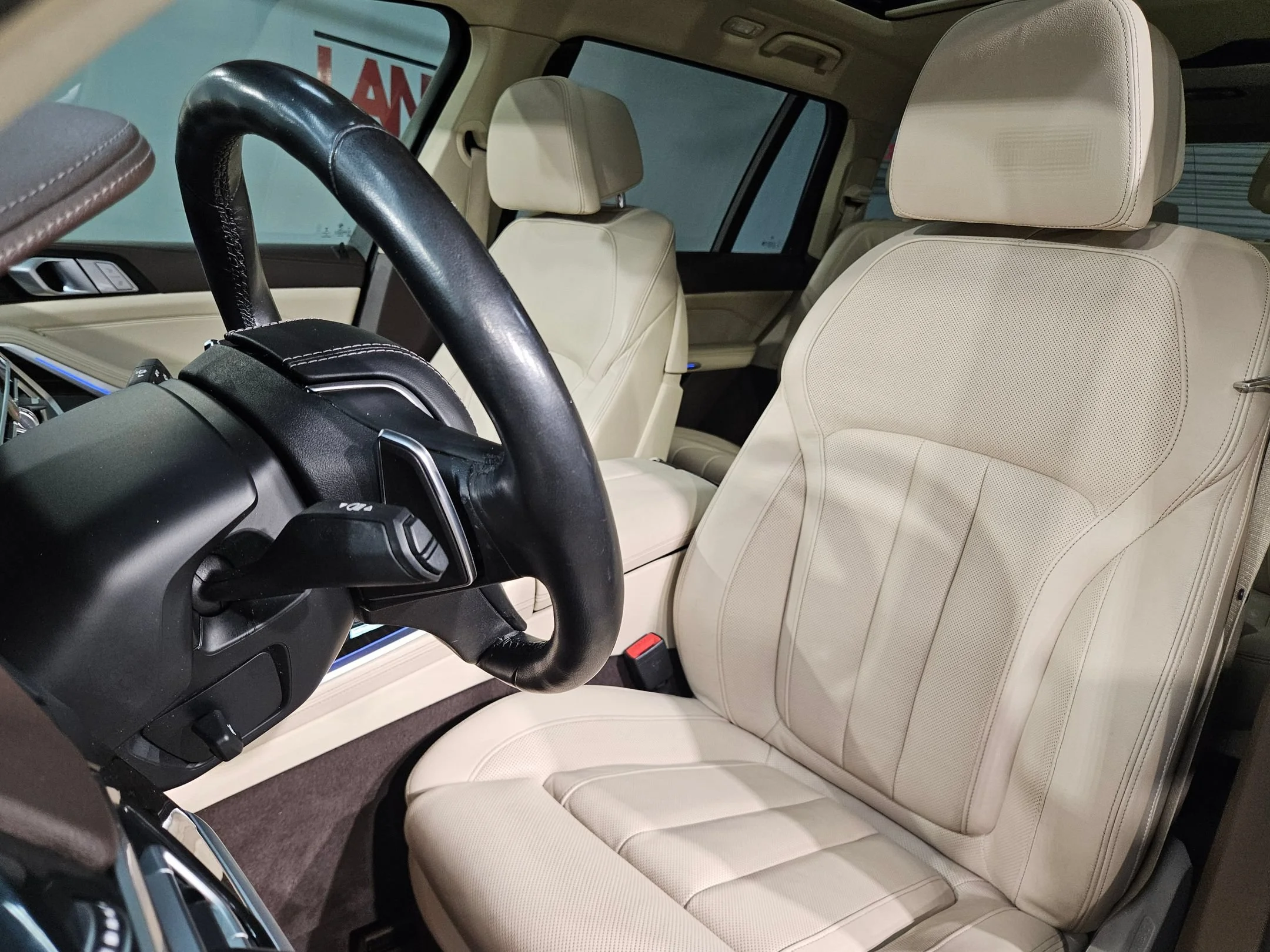 Used 2019 Phytonic Blue Metallic BMW xDrive40i image 24
