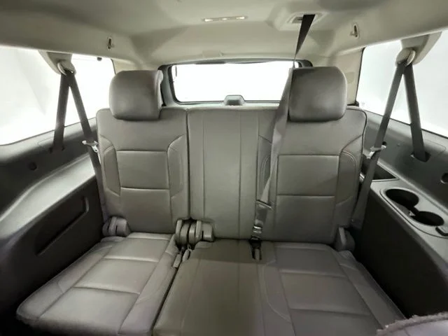 Used 2019 Silver GMC Denali image 7
