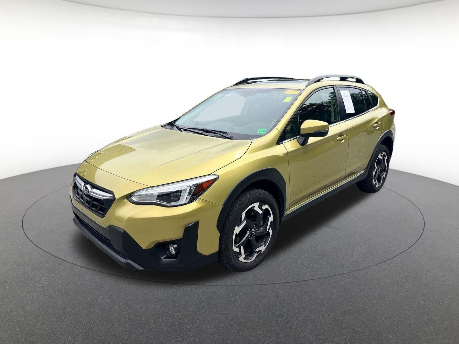 Used 2021 Plasma Yellow Pearl Subaru Limited image 3