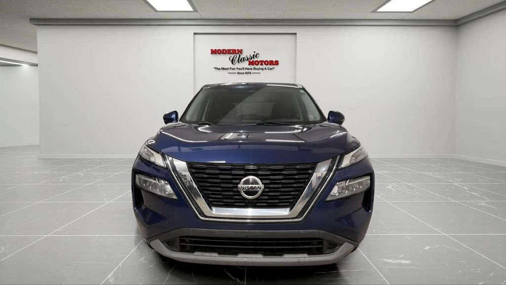 Used 2021 Blue Nissan SV image 12
