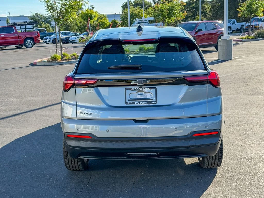New 2027 Sterling Grey Metallic Chevrolet LT image 6