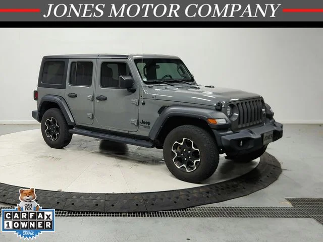 Used 2021 Gray Jeep Unlimited Sport image 1