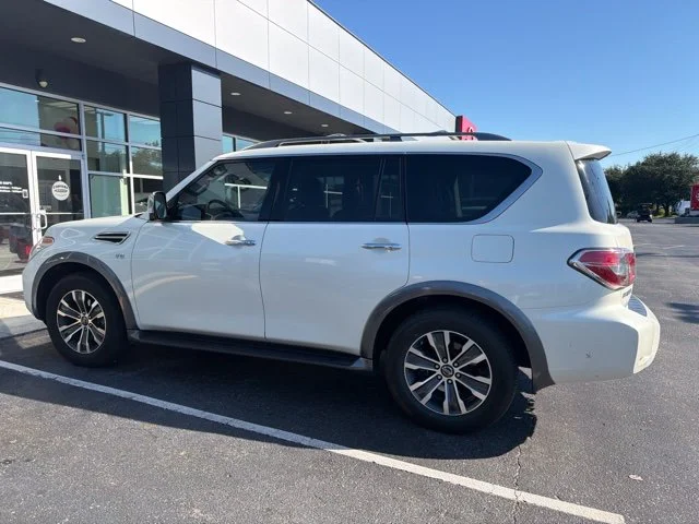 Used 2018 White Nissan SL image 3