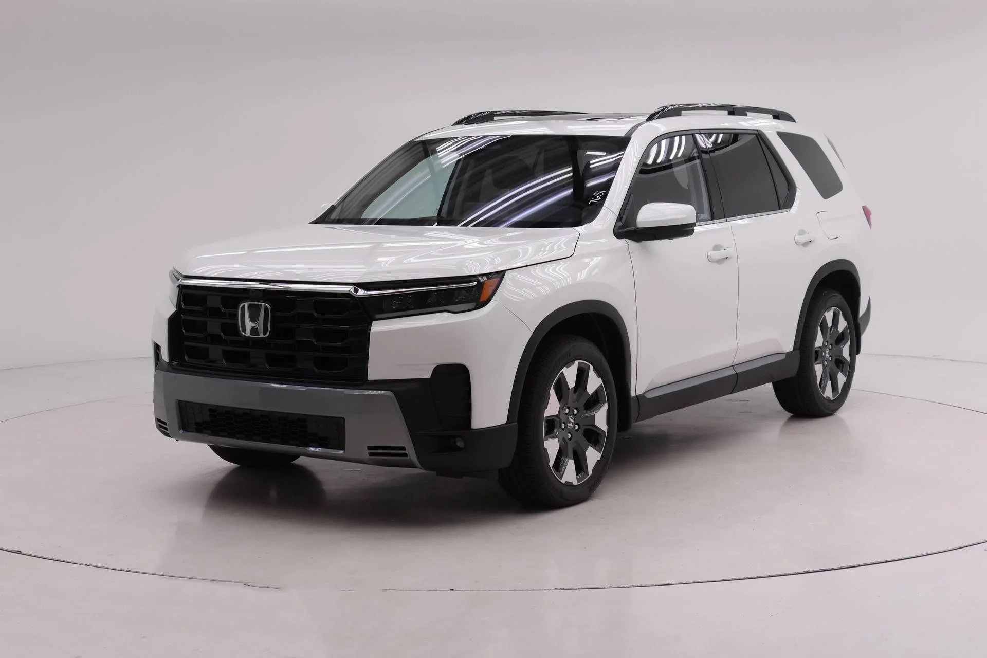 2026 Honda Pilot Elite AWD's photo