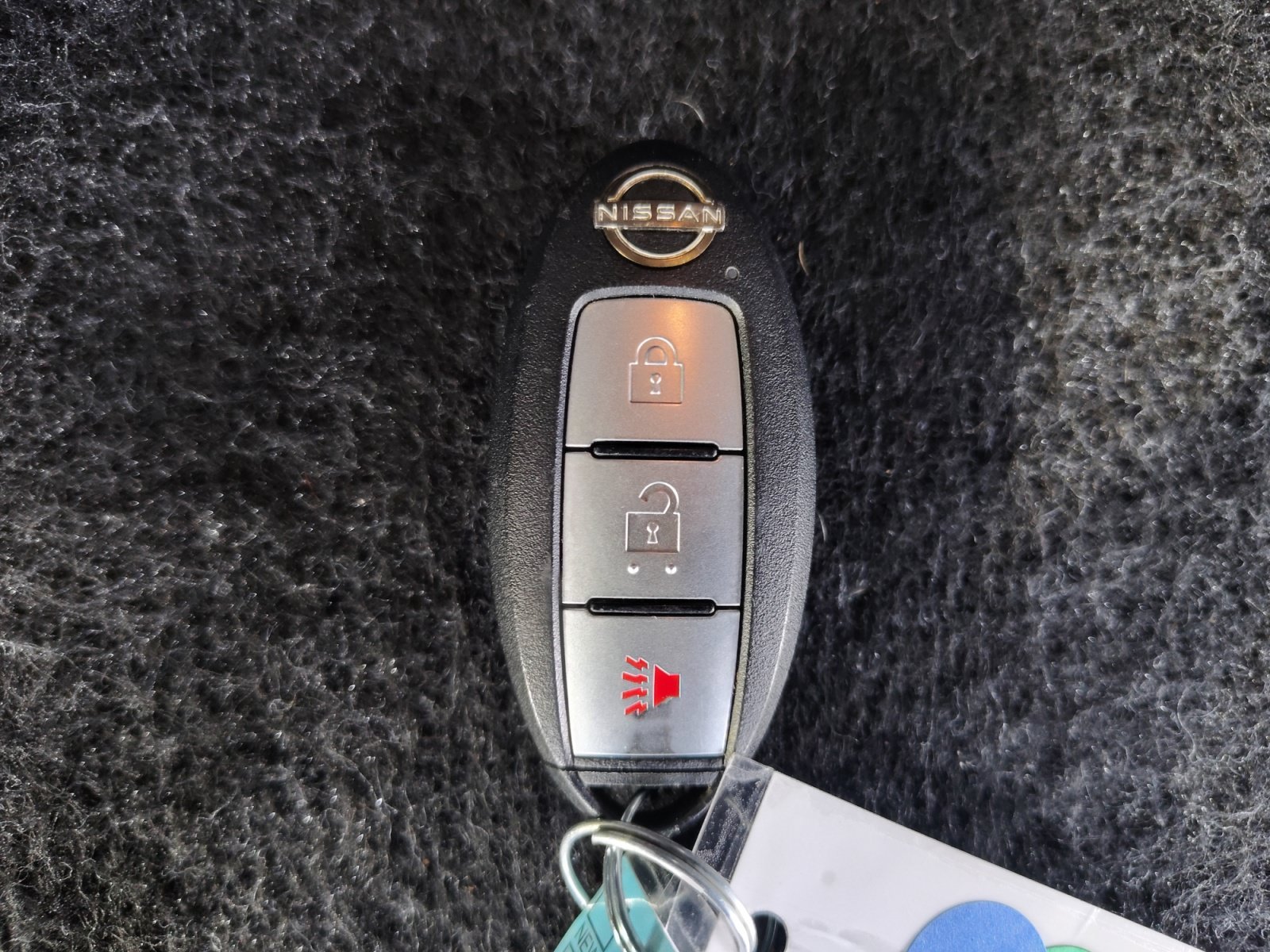 Used 2022 Super Black Nissan S image 29