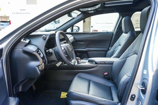 2026 Lexus UX Hybrid 300h F Sport Design - Photo 18