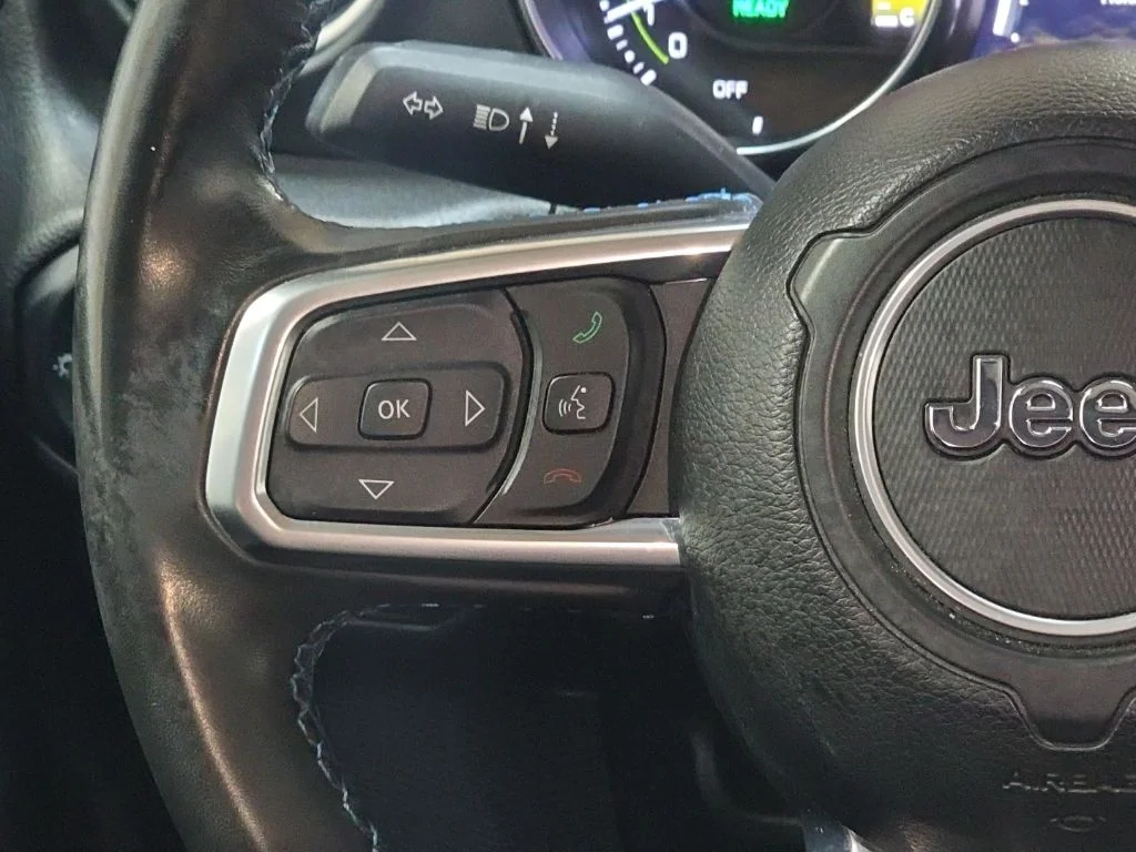 Used 2022 Sting-Gray Clearcoat Jeep Unlimited Rubicon 4xe image 16