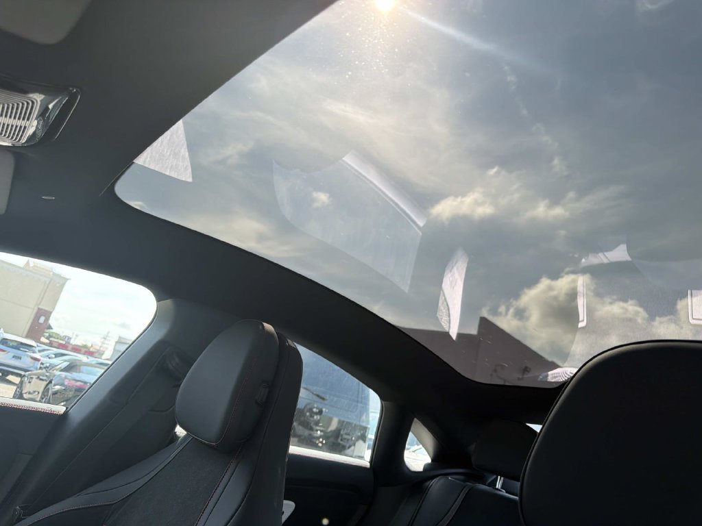 New 2027 MANUFAKTUR Alpine Grey Mercedes-Benz CLA 220 image 8