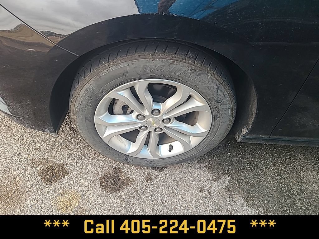 Used 2019 Chevrolet Cruze LS with VIN 1G1BC5SM8K7152172 for sale in Chickasha, OK