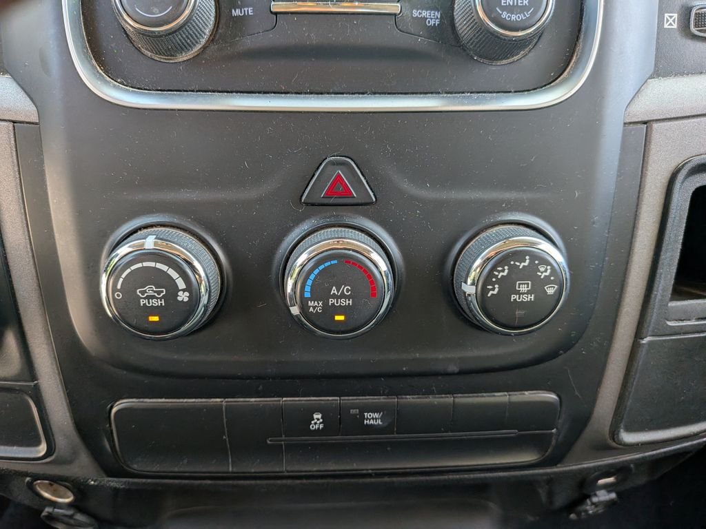 Used 2021 Silver Ram Tradesman image 21