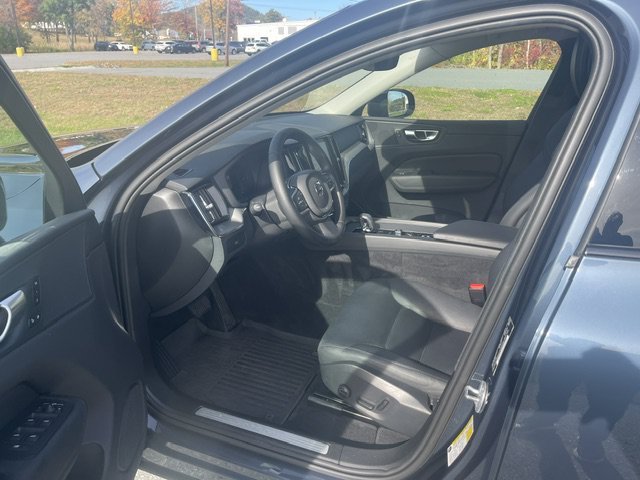 Used 2024 Blue Volvo Core Dark Theme image 7