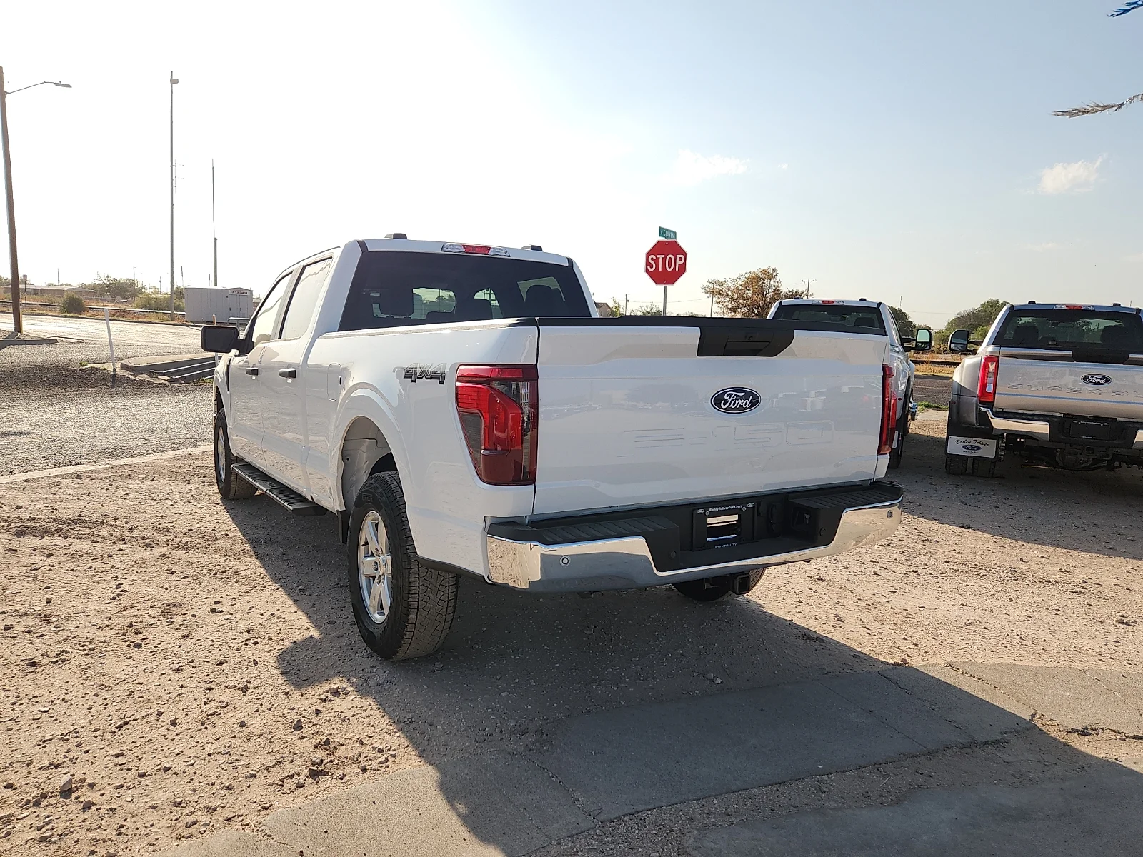 New 2026 Oxford White Ford XL image 5