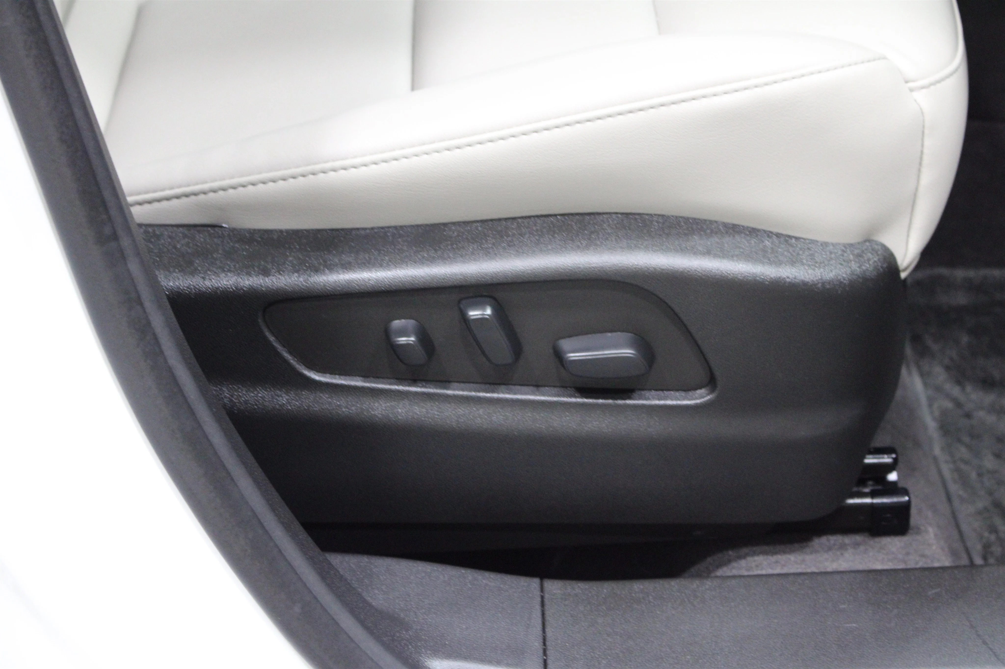 2023 Cadillac XT4 Premium Luxury - Photo 28