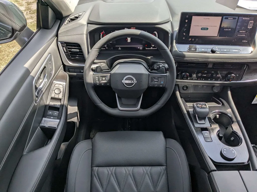 New 2026 Black Nissan Platinum image 16