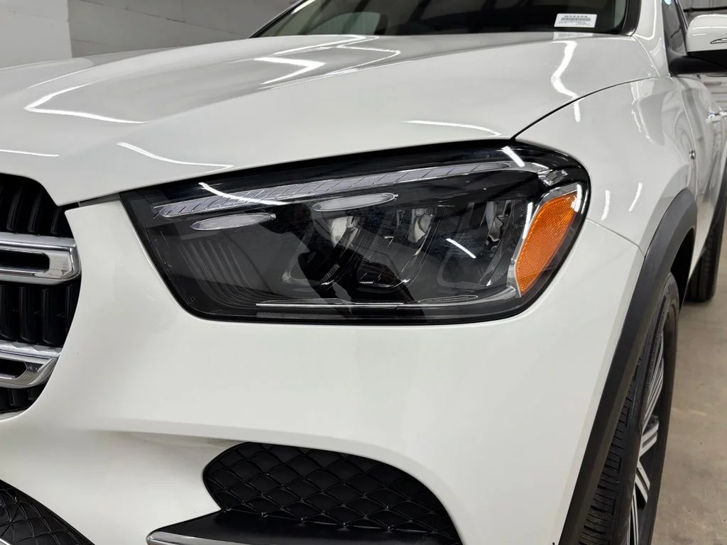 Used 2025 White Mercedes-Benz GLE 450e image 10