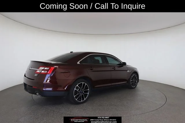 Used 2018 Red Ford SEL image 30