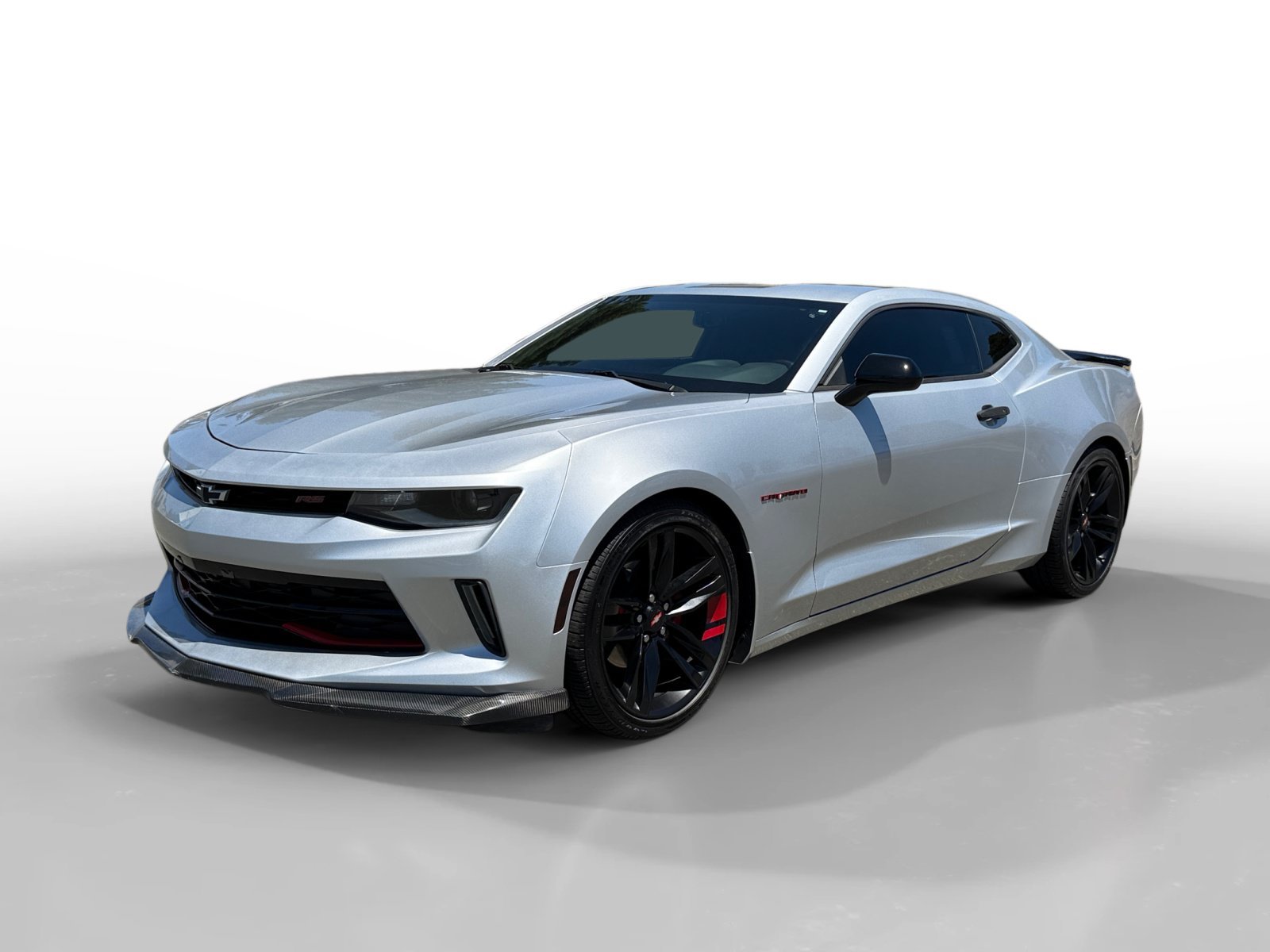 Used 2018 Silver Ice Metallic Chevrolet 1LT image 1