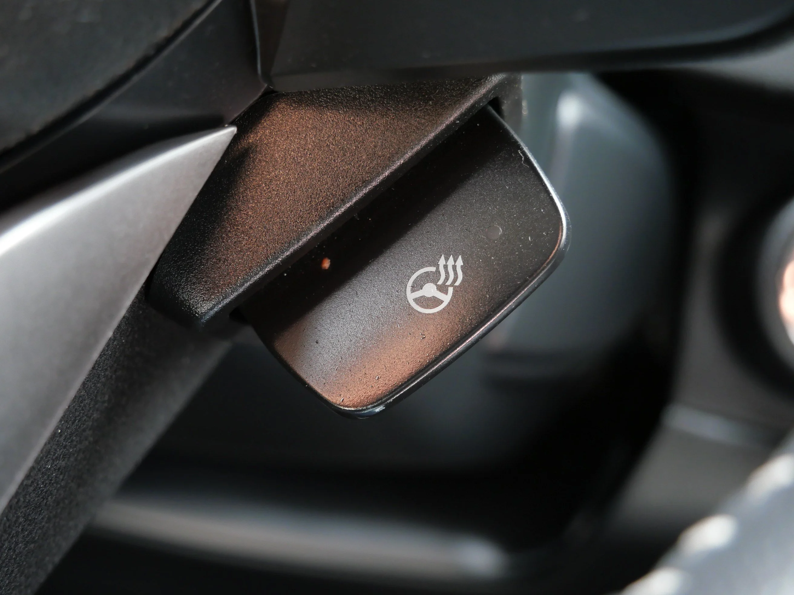 Used 2024 Crimson Red Pearl Subaru Limited image 30