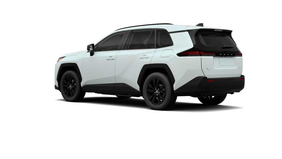 New 2026 Wind Chill Pearl Toyota XLE Premium image 6