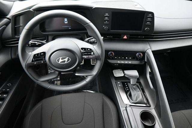 New 2026 Gray Hyundai SEL Sport image 12
