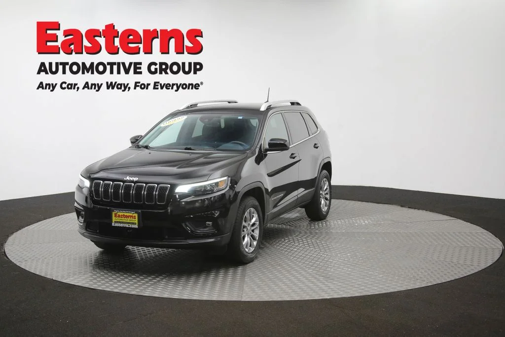 Used 2021 Black Jeep Latitude Plus image 54