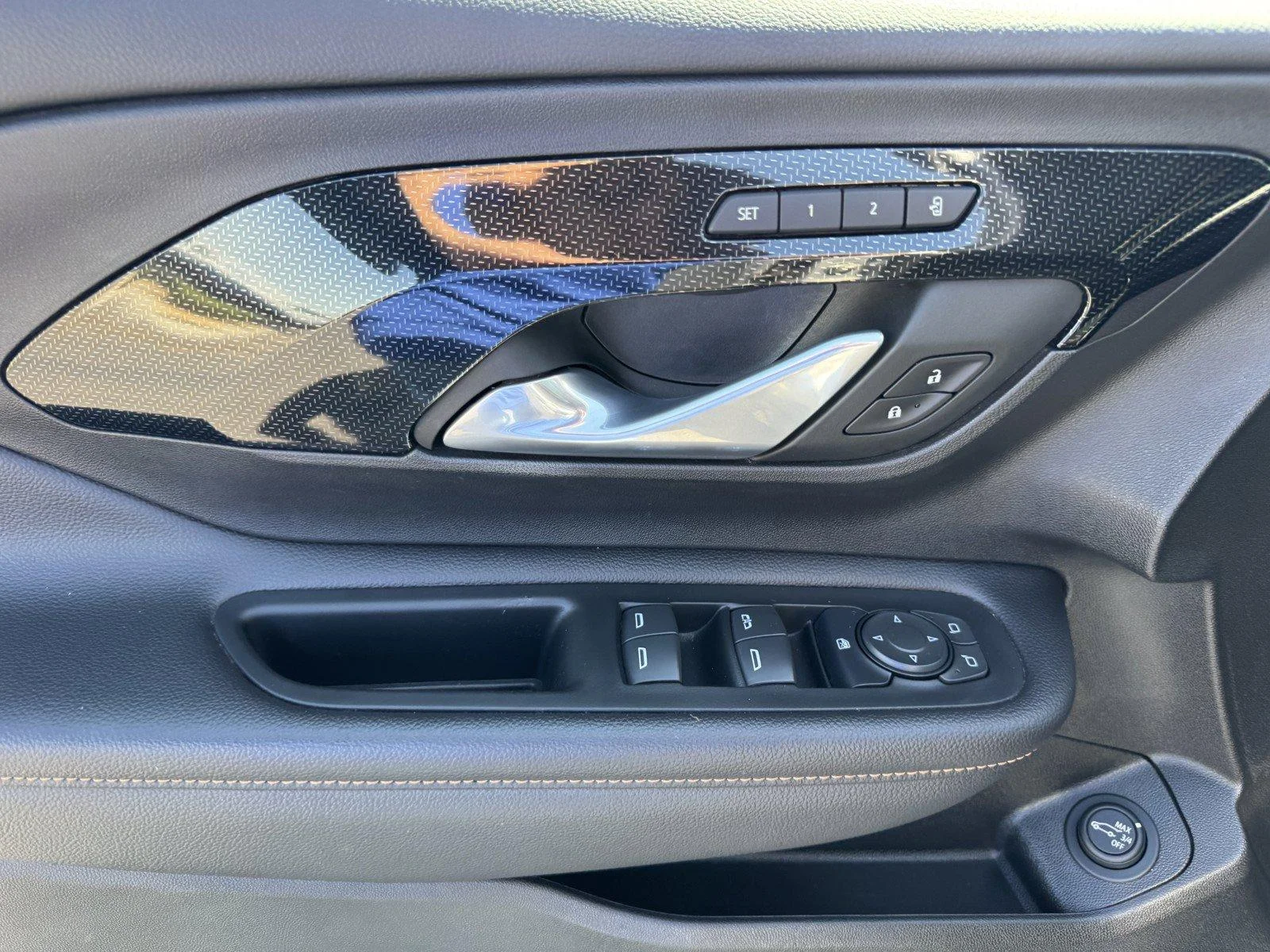 Used 2022 QUICKSILVER METALLIC GMC AT4 image 16