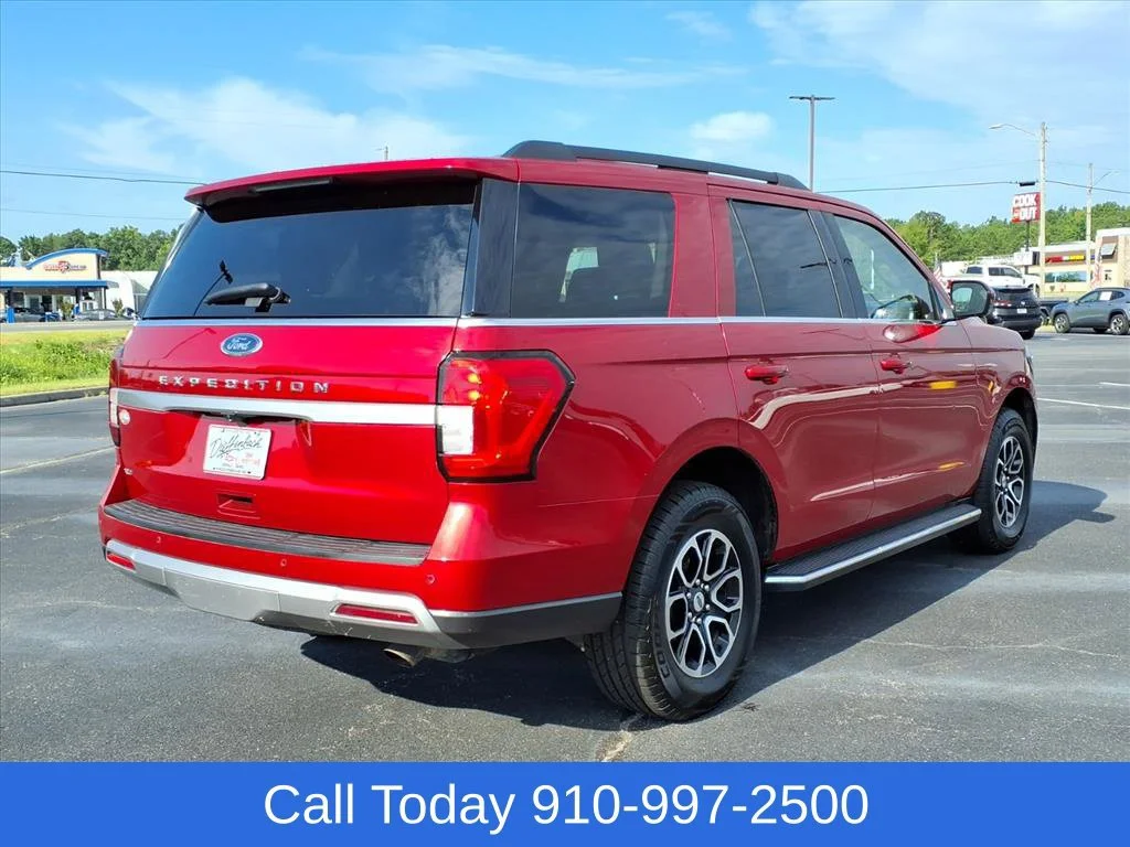 Used 2022 Red Ford XLT image 6