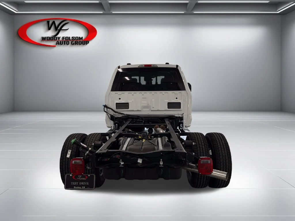 New 2027 White Ford XL image 8