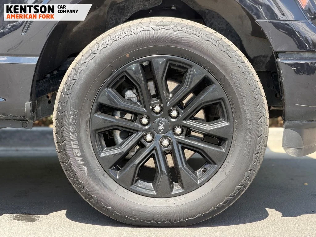 Used 2024 Black Ford XLT image 12