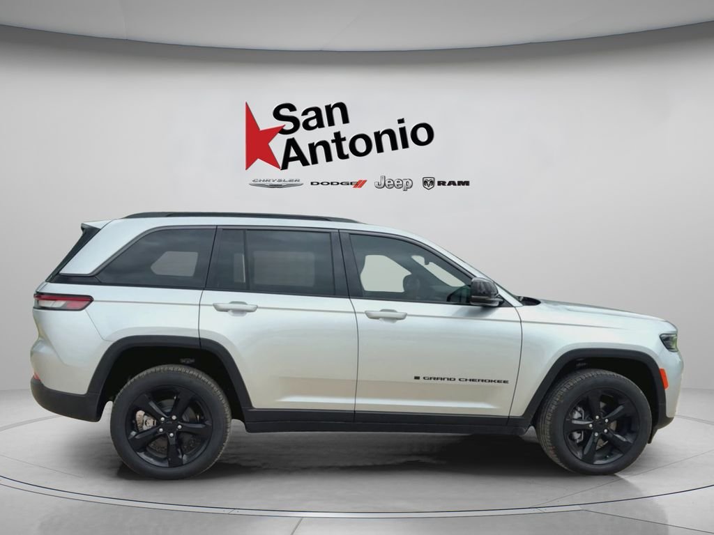 New 2026 Silver Zynith Jeep Limited image 17