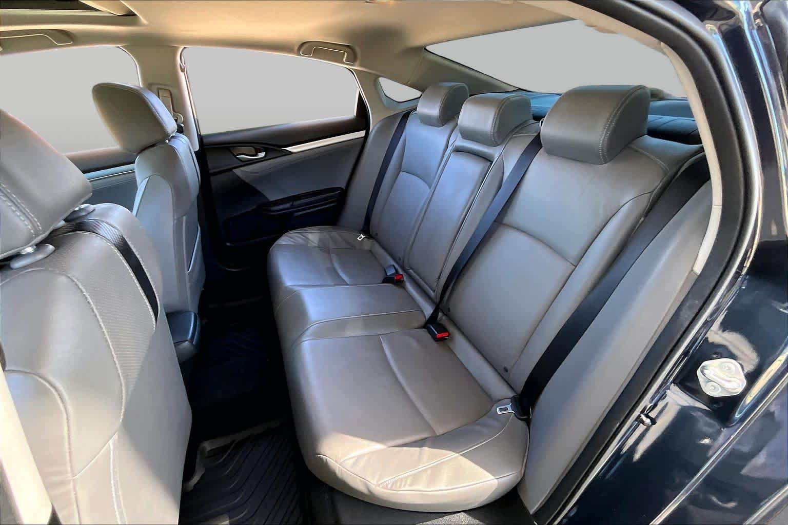 Used 2017 Cosmic Blue Metallic Honda EX-L image 20