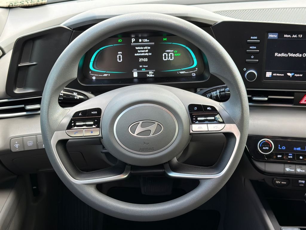 Certified Used 2025 Gray Hyundai Blue image 14