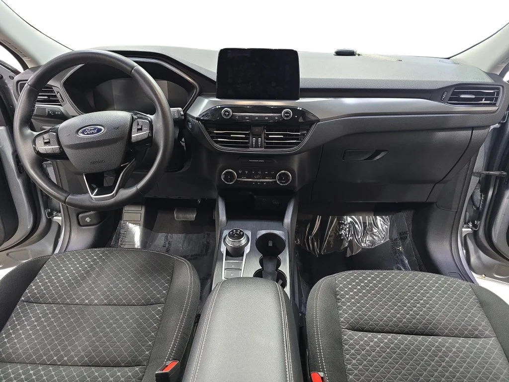Used 2023 Iconic Silver Metallic Ford Active image 10