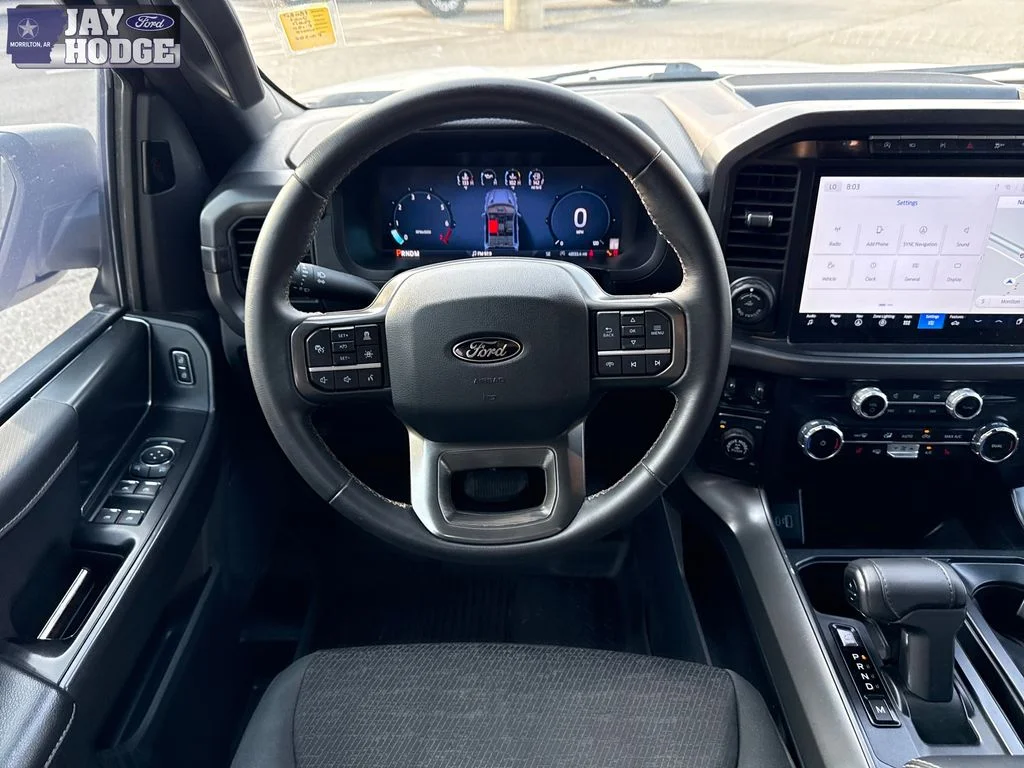 Used 2024 Oxford White Ford XLT image 26