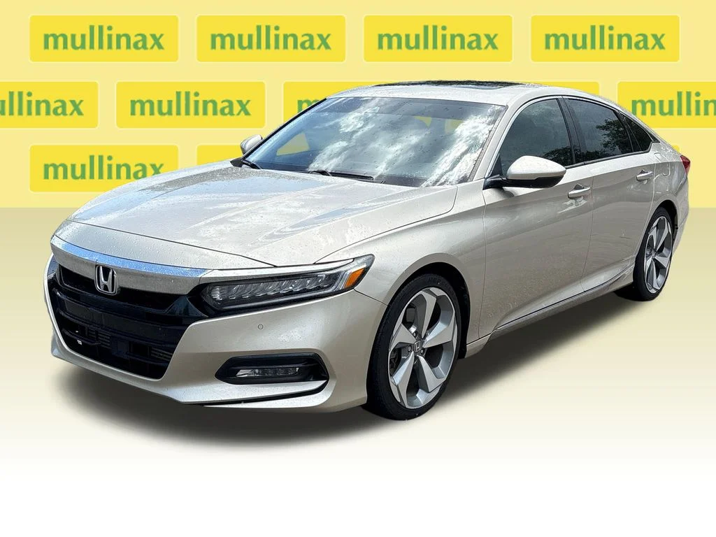 Certified Used 2018 Beige Honda Touring image 14