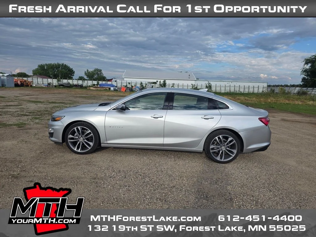 Certified Used 2022 Silver Chevrolet LT image 5