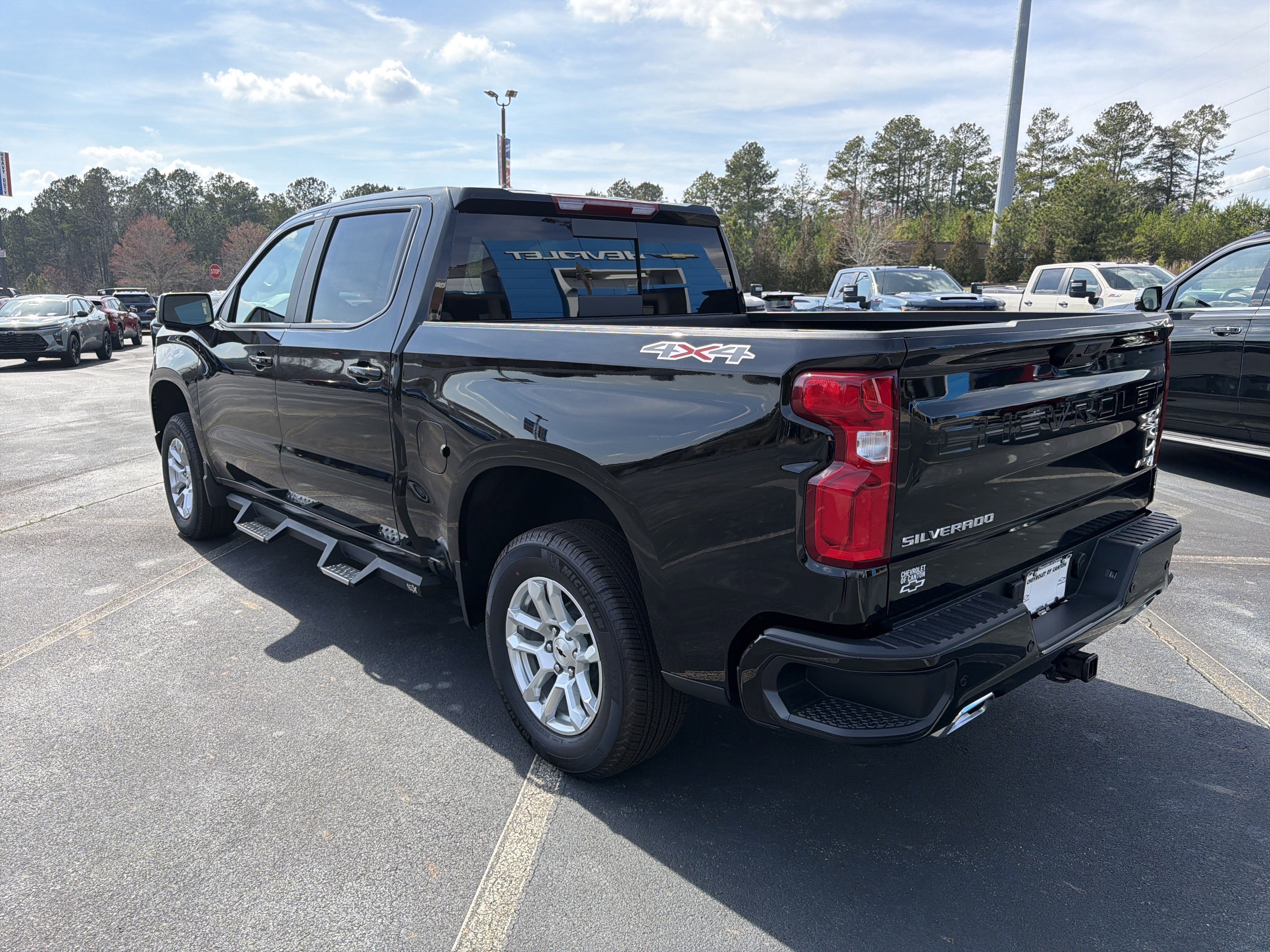 2025 Chevrolet Silverado 1500 RST - Photo 7