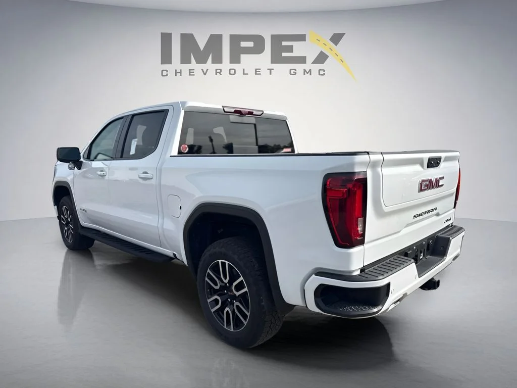 Used 2025 White GMC AT4 image 3