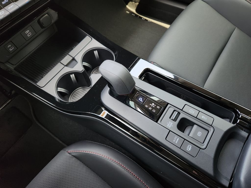 2026 Toyota Prius Plug-in Hybrid XSE - Photo 17