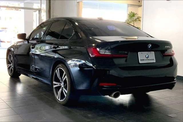 Used 2023 Jet Black BMW 330e iPerformance image 5