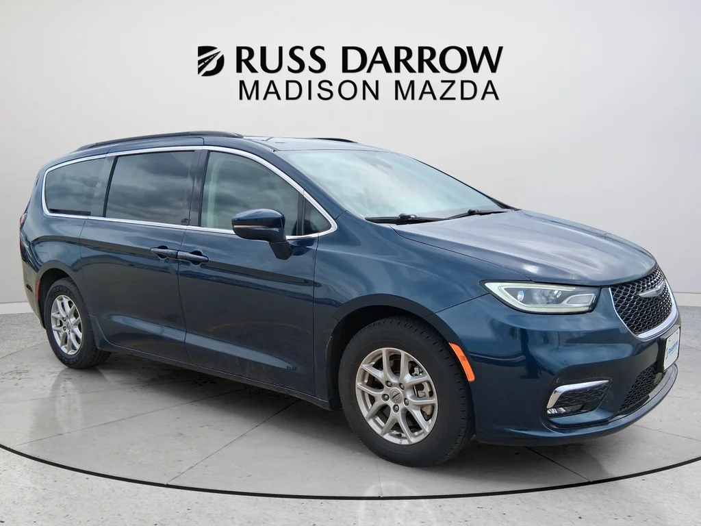 Used 2022 Blue Chrysler Touring L image 7
