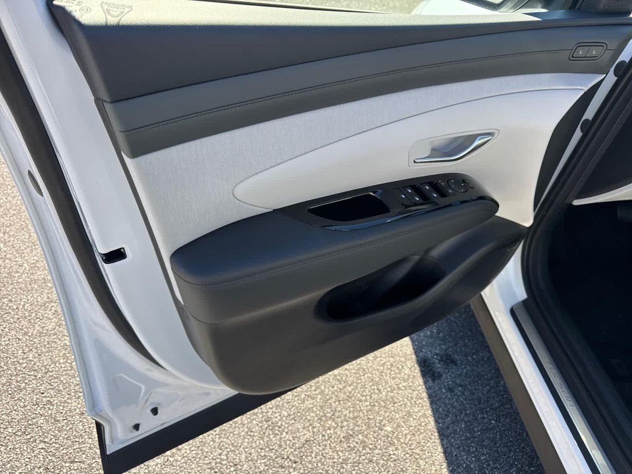 New 2026 Creamy White Pearl Hyundai Limited image 10