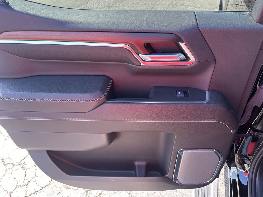 Used 2024 Onyx Black GMC Denali image 47