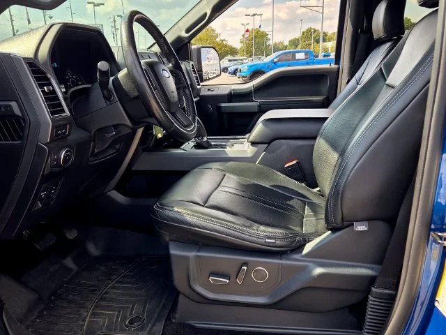 Used 2018 Blue Ford XLT image 12