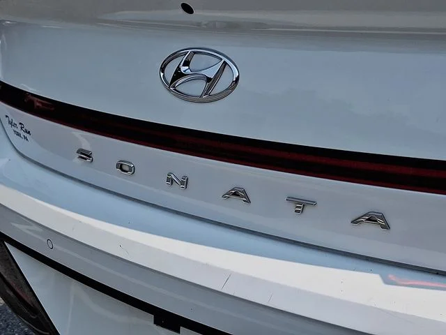 Used 2020 Gray Hyundai Limited image 34