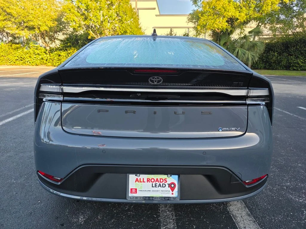 New 2026 Guardian Gray Toyota  SE image 10